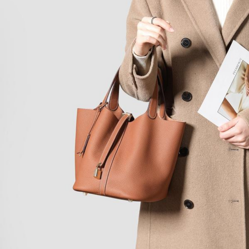 Leather Bucket Lock Bag