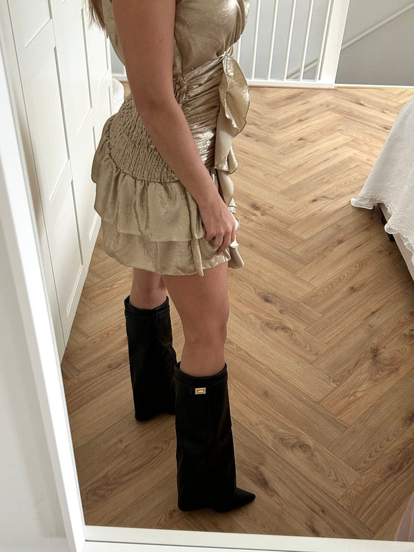 Willow Leather Boots
